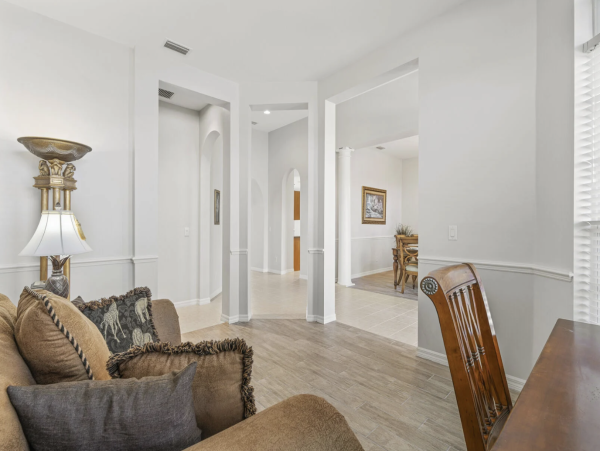 Cape Coral Luxury Pool Vacation Home