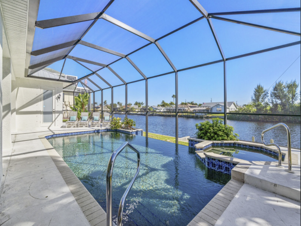 Cape Coral Luxury Pool Vacation Home