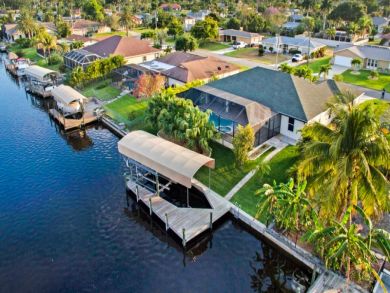 Three Bedroom Cape Coral Vacation Home With Caged Pool