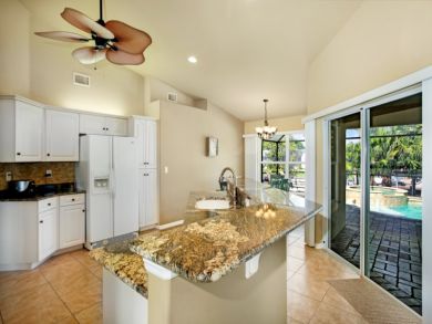 Three Bedroom Cape Coral Vacation Home With Caged Pool