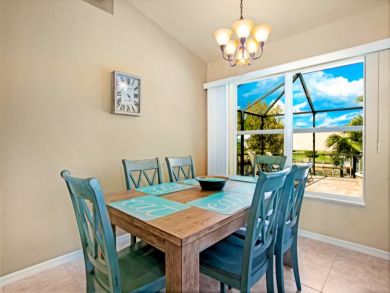 Three Bedroom Cape Coral Vacation Home With Caged Pool