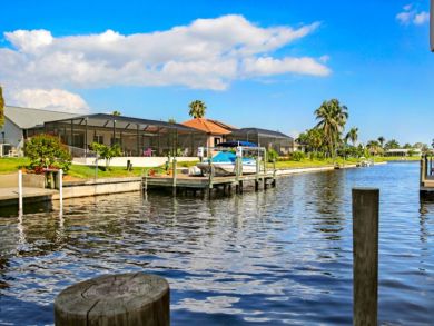 Three Bedroom Cape Coral Vacation Home With Caged Pool