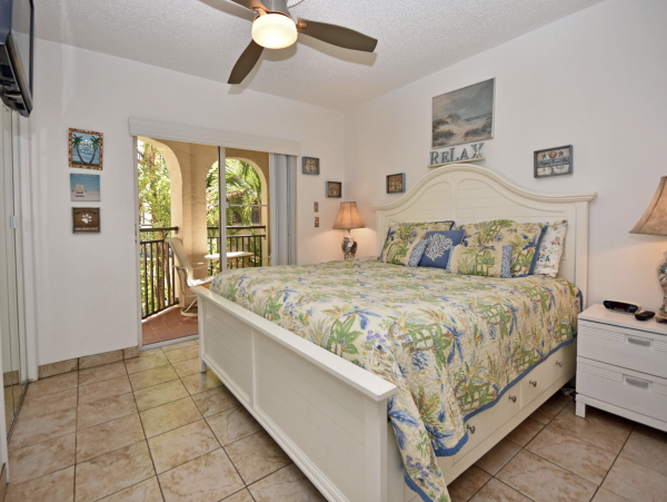 Fabulous Gulf of Mexico Views from this Manasota Key Condo