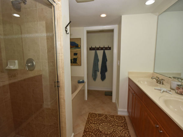 Manasota Key Direct Beach Front 3 Bedroom Vacation Rental