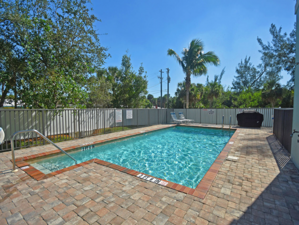 Manasota Key Direct Beach Front 3 Bedroom Vacation Rental