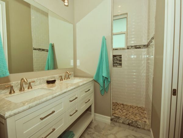 On Beach Vacation Home in Manasota Key Three Bedroom