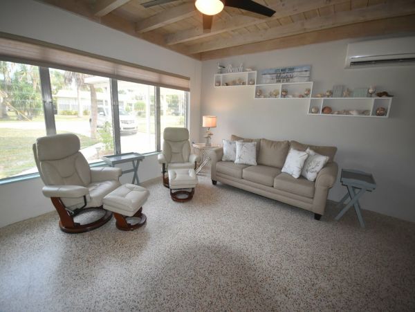 Manasota Key Charming Cottage