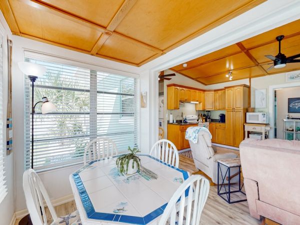 Manasota Key Vacation Home Two Bedroom Walk to Beach