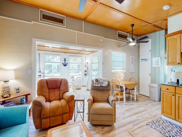 Manasota Key Vacation Home Two Bedroom Walk to Beach