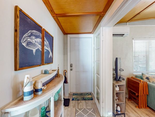 Manasota Key Vacation Home Two Bedroom Walk to Beach