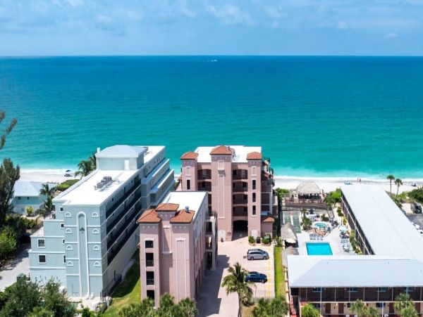 Short Stroll from Beach Three Bedroom Manasota Vacation Rental