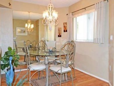 Englewood 2 Bedrooms Condo, Pool & Tennis.