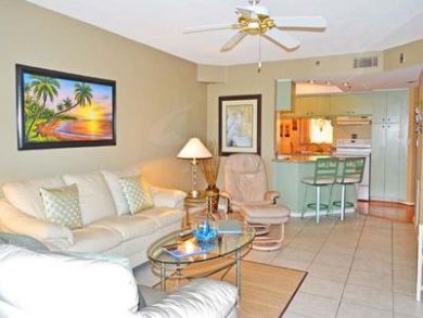 Englewood 2 Bedrooms Condo, Pool & Tennis. Englewood 2 Bedrooms Condo, Pool & Tennis.
