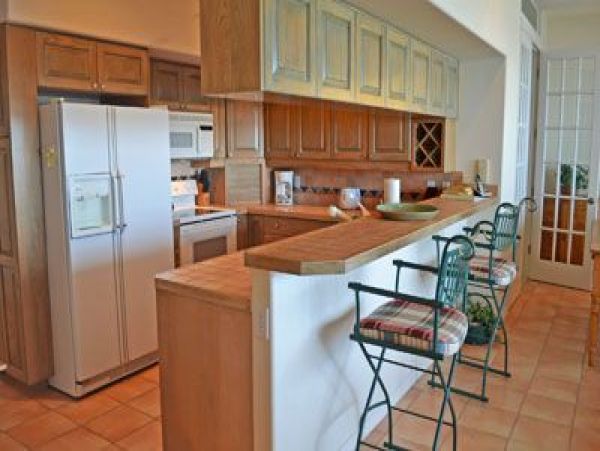 Direct Bay-Front 2 Bedroom Vacation Condo