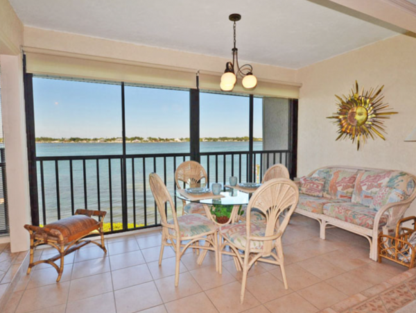 Bay-Front Vacation Rental in Manasota Key