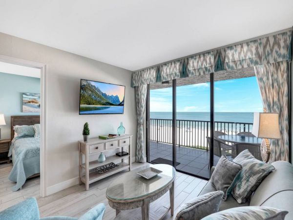 Marco Island Two Bedroom Beach Vacation Condo Sleeps 6