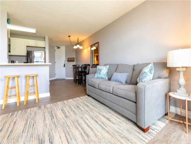 Two Bedroom Ocean View Luxury Condo Sleeps 6 Communal Pool Two Bedroom Ocean View Luxury Condo Sleeps 6 Communal Pool
