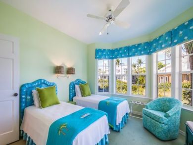 Beachfront 3 Bedroom Vacation Home in Boca Grande