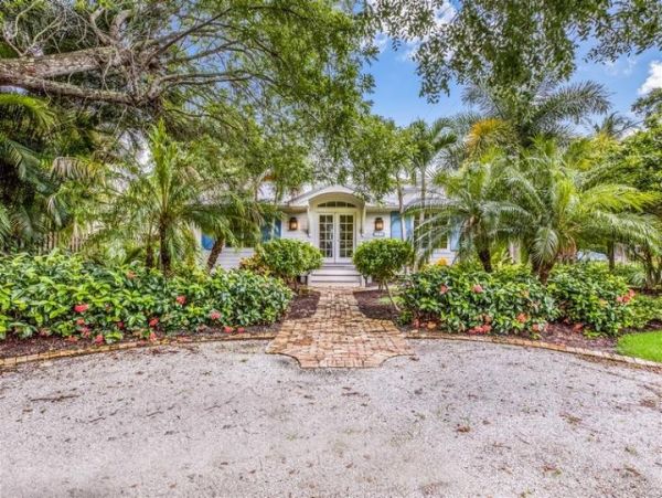 Steps to Beach Boca Grande Vacation Home Three Bedrooms