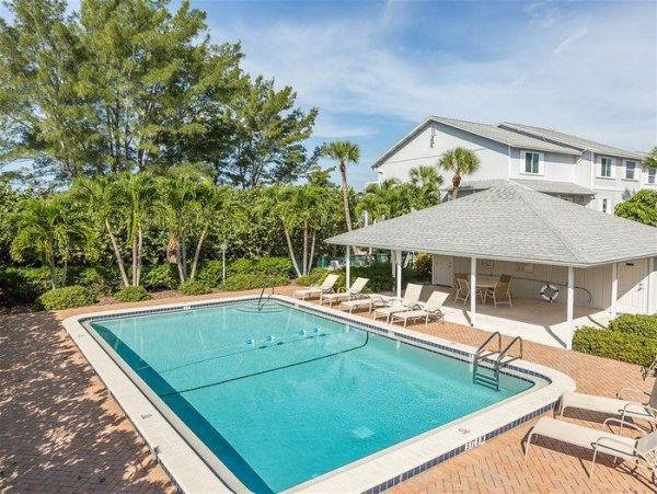 Boca Grande Beachside Condo Stylish Coastal Decor
