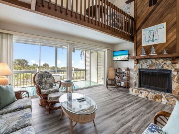One Bedroom Boca Grande Vacation Townhouse Plus Den
