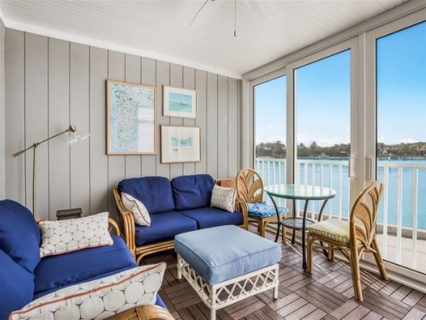 Beautiful Boca Grande 2 Bedroom Condo Sleeps 4 - Gulf Views