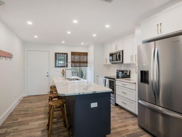 Beautiful Boca Grande 2 Bedroom Condo Sleeps 4 - Gulf Views
