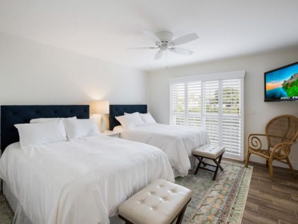 Beautiful Boca Grande 2 Bedroom Condo Sleeps 4 - Gulf Views