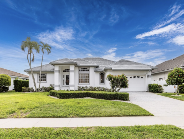 Marco Island Vacation Home 3 Bedroom Sleeps 6 Guests