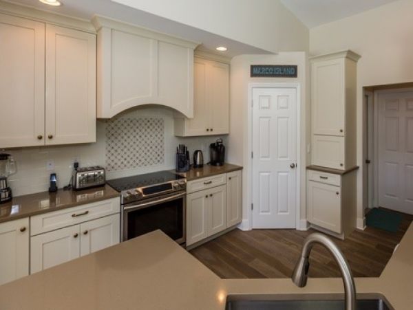 Marco Island Home 908684