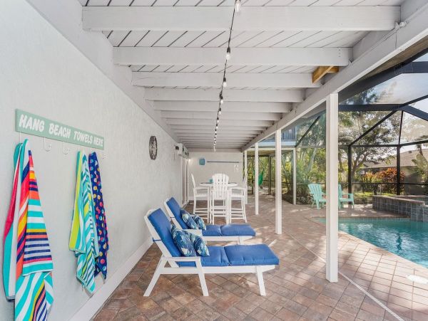 Luxurious Marco Island Retreat with Pool Guest Suite