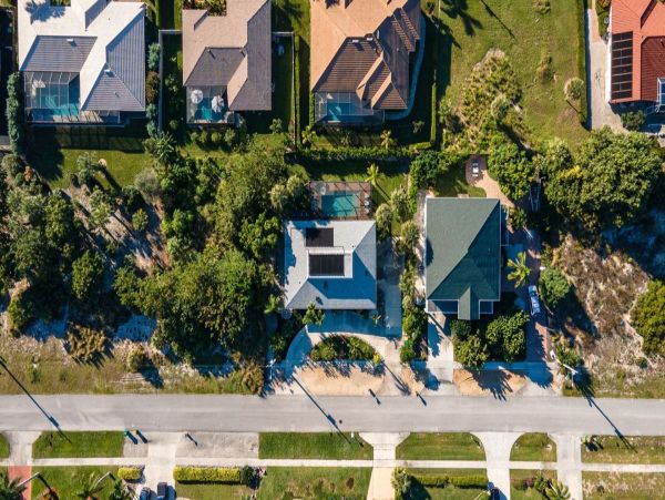 Luxurious Marco Island Retreat with Pool Guest Suite