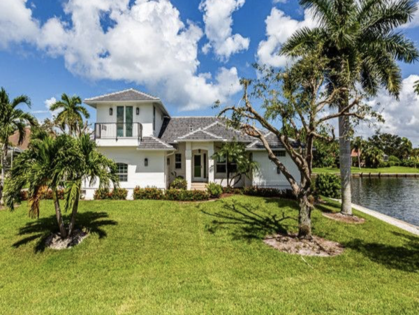 Marco Island Luxury Vacation Home Steps to Beach! Wow