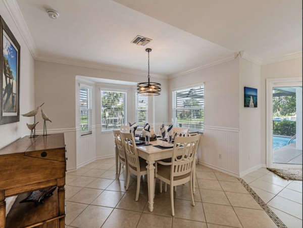 Marco Island Luxury Vacation Home Steps to Beach! Wow