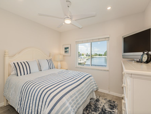 Marco Island Luxury Vacation Home Steps to Beach! Wow