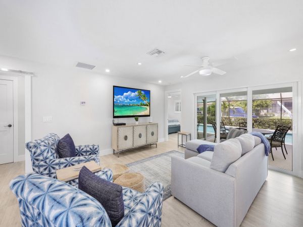 Marco Island Vacation Home on Water Pure Luxury