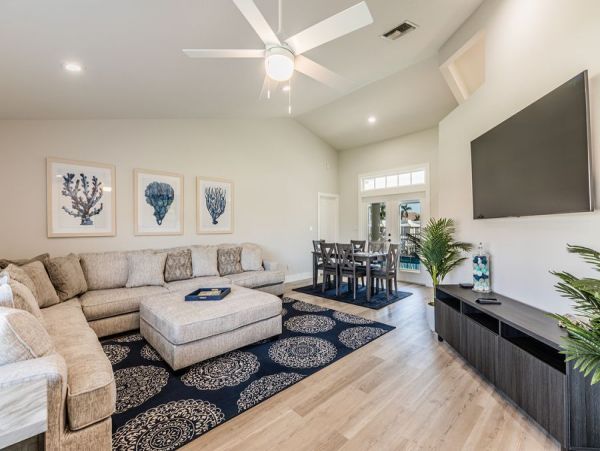 Marco Island Vacation Pool Home With Boat Dock