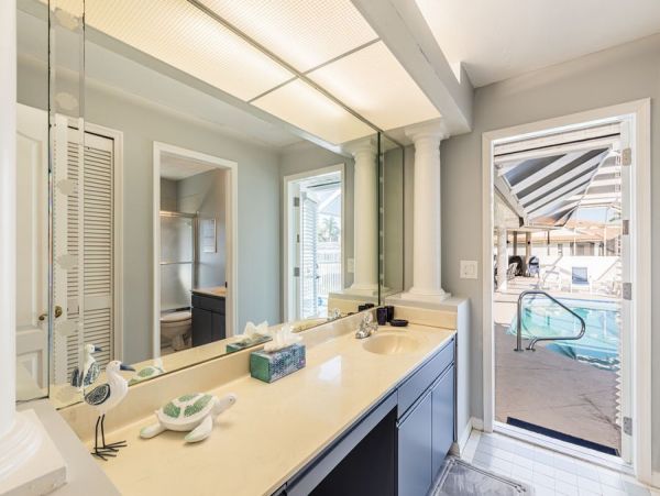 Marco Island Vacation Pool Home With Boat Dock