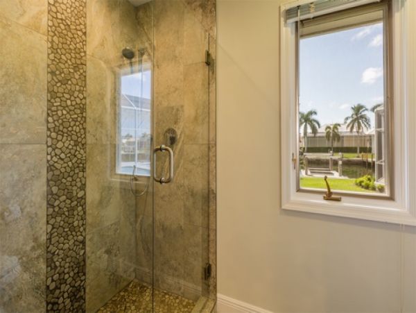 Luxury Marco Island Villa on the Canal with Caged Pool