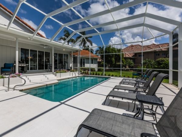 Luxury Marco Island Villa on the Canal with Caged Pool