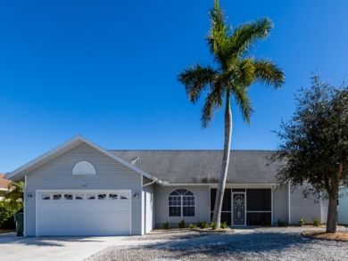 Cozy Marco Island 3 Bedroom Vacation Home with Canal View