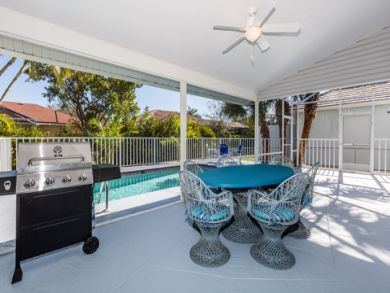 Cozy Marco Island 3 Bedroom Vacation Home with Canal View