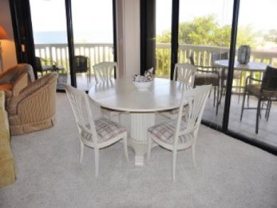 Marco Island Vacation Condo Sleeps Four Guests.