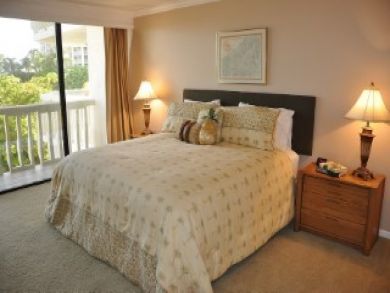 Marco Island Vacation Condo Sleeps Four Guests.
