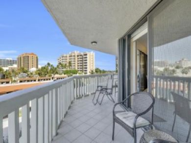 Beachfront Dream on Marco Island Great Rental Just Arrived!