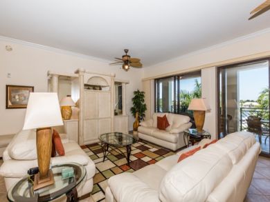 Marco Island Condo 908752