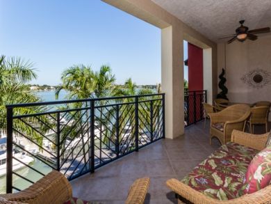 Marco Island Condo 908752