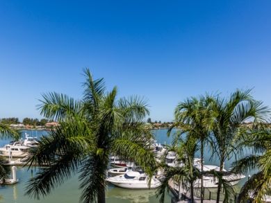 Marco Island Condo 908752