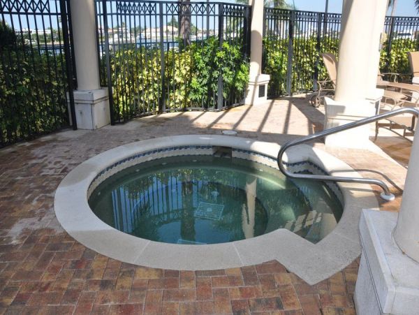 Marco Island Three Bedroom Vacation Condo Sleeps 6 Bay Views