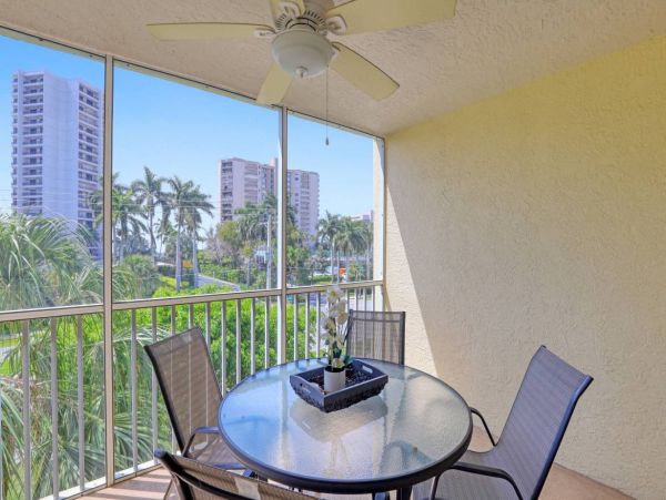 Marco Island Condo 908756